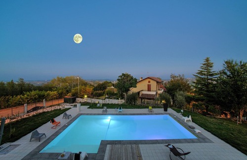 Tavullia Apartment | Apartment Tavullia with Pool & Coast