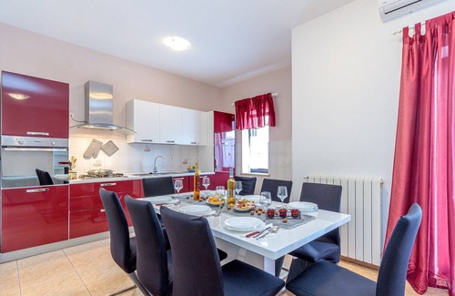 Selina Apartment | Apartment Terlevic with Terrace