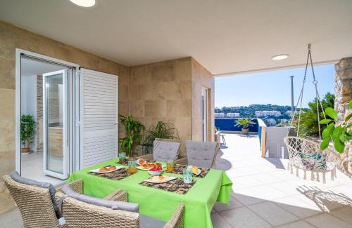 Gornji Kono Apartment | Apartment Terrace, View & Barbecue
