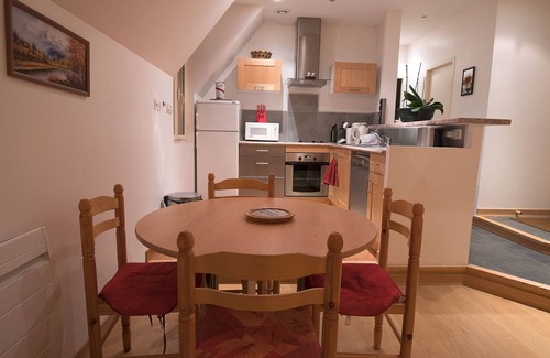 Saint-Lary-Soulan House | Apartment "The Palombes"