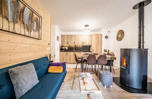 Araches-la-Frasse Apartment | Apartment Thredbo, Les Carroz d'Arâches - by EMERALD STAY