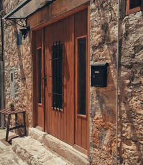 Cove Rogacic Apartment | Apartment Tia Vis