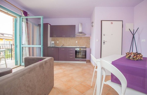 Gedici Apartment | Apartment Tia with Balcony in Resort Gedici with Shared Pool