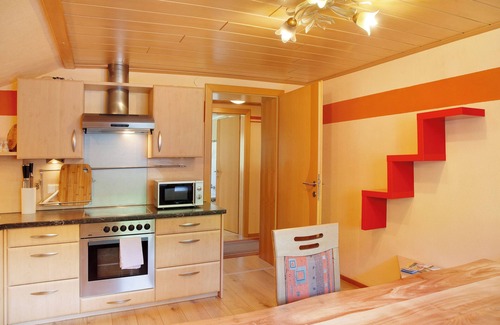 Auffach Apartment | Apartment 'Tiefenbrunn' with Mountain View, Shared Garden and Wi-Fi