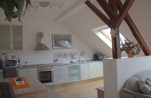 Katernberg Apartment | Apartment TIMA - right at the World Heritage Site Zollverein!