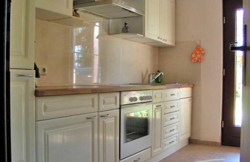 Ahrenshagen-Daskow Apartment | Apartment Tina