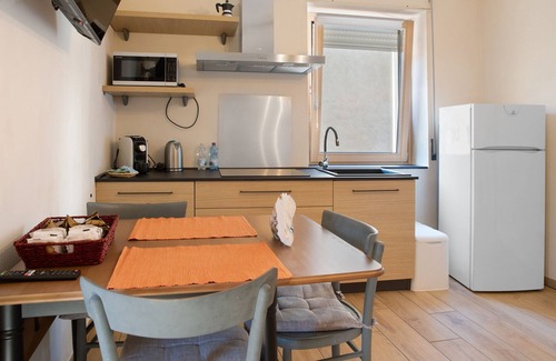 Capo di Ponte Apartment | Apartment 'Tita' with Mountain View, Balcony and Wi-Fi