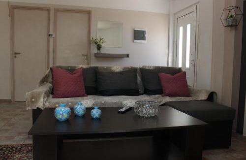 Veroia Apartment | apartment to nature B