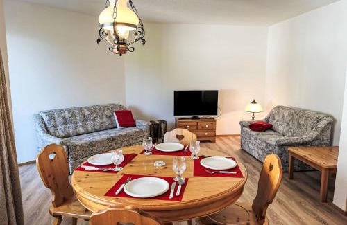 Salouf Apartment | Apartment Toissa A13 by Interhome
