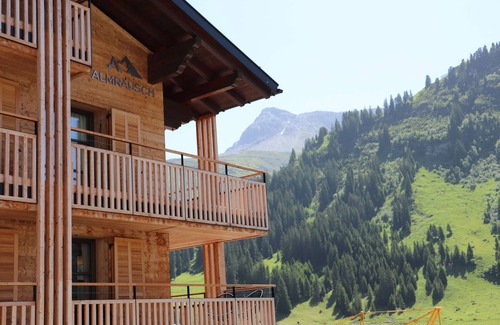 Lech am Arlberg Ski Chalet | Apartment TOP 4 - Almrausch BoutiqueChalet