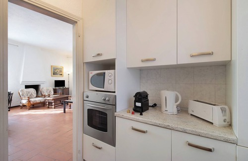 Lierna Apartment | Apartment "Topazio" close to Lake with Mountain View, Shared Pools & Wi-Fi