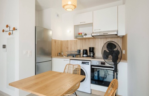 Saint-Roch Apartment | Apartment 'Tout Confort' with Balcony and Wi-Fi