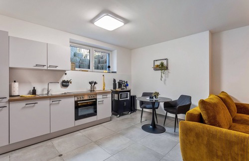 Lippstadt Apartment | Apartment "Tua Casa - Souterrain Appartment" with Wi-Fi