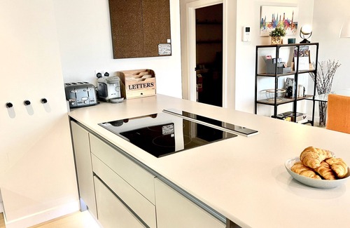 Shrewsbury Apartment | Apartment Twelve: Modern Living Steps from the Cen