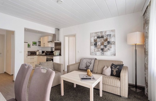Ortsmitte Apartment | Apartment 'Typ 1' with Shared Garden, Balcony and Wi-Fi