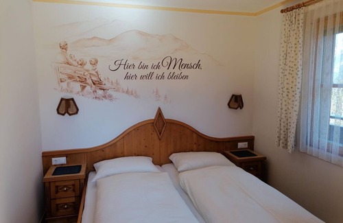 Steinfeld Bed & Breakfast | Apartment type Morgensonne - Waldpension Ranner