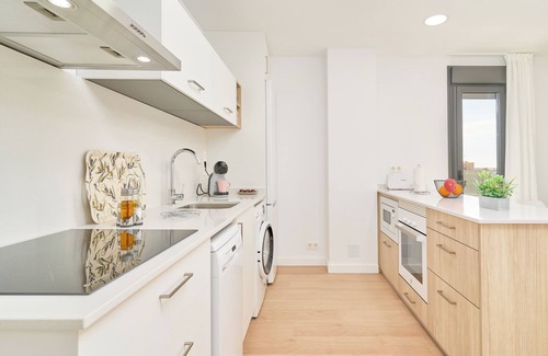 Los Llanos Apartment | Apartment 'Un Sueño Hecho Realidad En Torrox' with Sea View, Wi-Fi and Air Conditioning