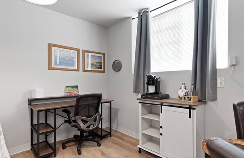New Center Detroit Apartment | Apartment Unit In Midtown, Detroit.