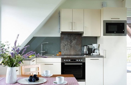 Gruisla Bed & Breakfast | Apartment upstairs with 1 bedroom - from 5 nights - Winzerhof Klöckl