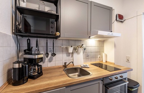 Blumenviertel Apartment | Apartment 'Urbanes Nest, ideal für Entdecker' with Wi-Fi