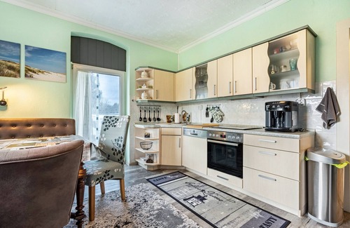 Neupetershain Nord Apartment | Apartment 'Urlaub Mit Hund' with Shared Terrace, Private Garden and Wi-Fi