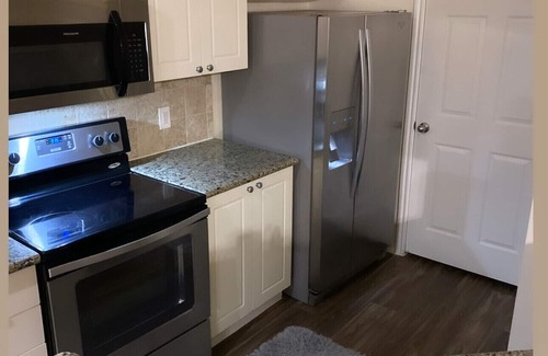 George Bush Park/Eldridge Apartment | Apartment!