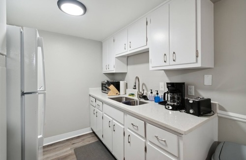 Lansing Apartment | Apartment