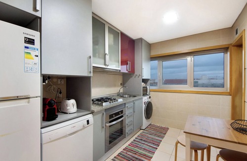 Vagos Apartment | Apartment 'Vagueira - Luzes, Mar, Ação' with Balcony and Wi-Fi