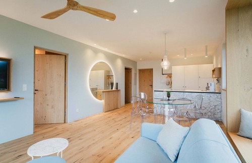 Berg/Monte Apartment | Apartment 'Valentinerhof Apt Air' with Mountain View, Shared Pool and Wi-Fi