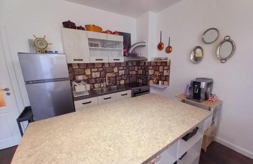 Hisarja Apartment | Аpartment Van Gogh