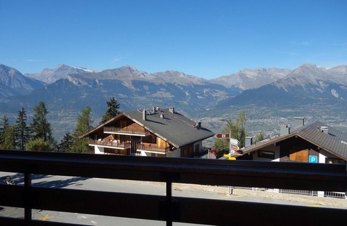 Salins Apartment | Apartment Veysonnaz near Ski Slopes