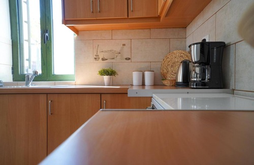 Marmaketon Apartment | Apartment 'Vilaeti Havgas' with Mountain View, Wi-Fi and Air Conditioning