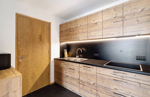 Valdaora di Mezzo Apartment | Apartment 'Villa Kriendl Nr 3 Piz Da Peres' with Mountain View, Private Terrace and Wi-Fi