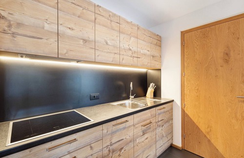 Valdaora di Mezzo Apartment | Apartment 'Villa Kriendl Nr 2 Hochalm ' with Mountain View, Shared Garden and Wi-Fi