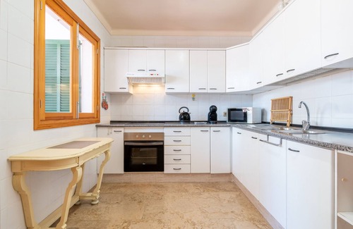 Cala Pi House | Apartment 'Villa Cala Pi Family' with Sea View, Private Pool and Wi-Fi