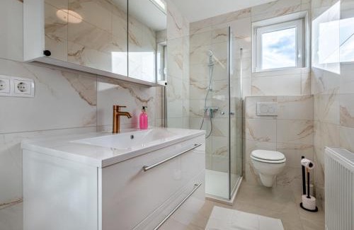 Moosburg Apartment | Apartment Villa Therese by Interhome