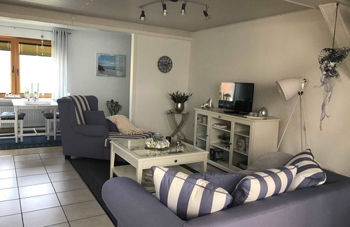 Nieder-Werbe Apartment | Apartment village view