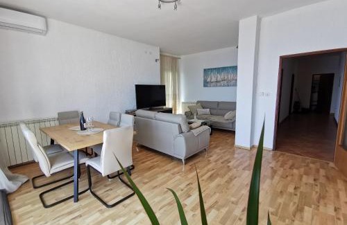 Medveja Apartment | Apartment Vista Kali