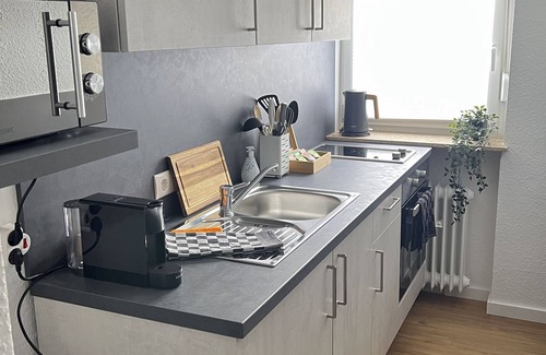 Kaiserslautern Apartment | Apartment Volkspark mit Balkon - Netflix - Küche