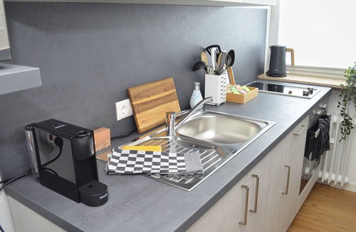 Kaiserslautern Apartment | Apartment Volkspark mit Balkon - Netflix - Küche