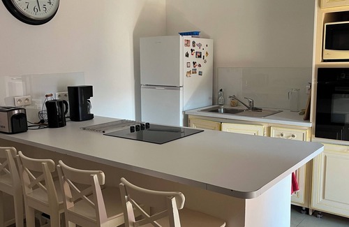 Auribeau-sur-Siagne Apartment | Apartment with exclusive outdoor pool