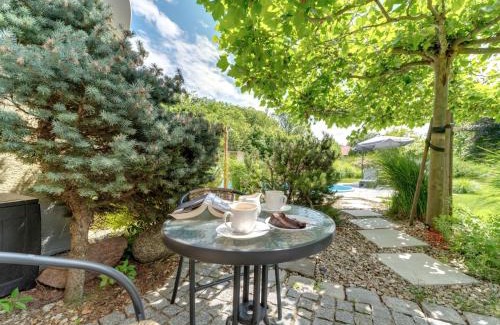 Krzyki Apartment | Apartment W Starym Sadzie by Interhome