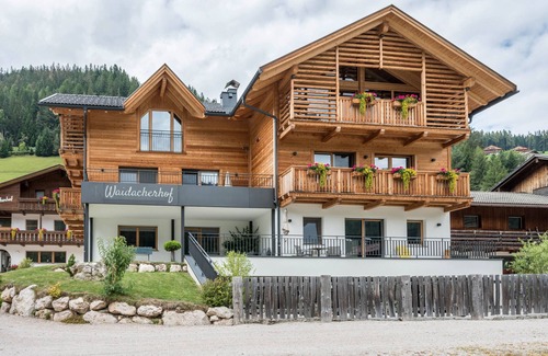 San Vito Apartment | Apartment "Waidacherhof Wald" with Mountain View, Balcony & Wi-Fi