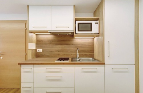 Valle Aurina Apartment | Apartment 'Waldheim Apt 5 6' with Mountain View, Shared Garden and Wi-Fi