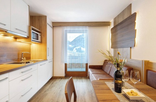 Valle Aurina Apartment | Apartment 'Waldheim Apt 12 13' with Mountain View, Shared Garden and Wi-Fi