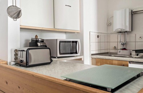 Altstadt Apartment | Apartment "Werner" in Urban Heritage House near Lake Constance