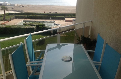 Le Chateau Apartment | Apartment with 38 m2 bedroom plus garage in Canet Plage
