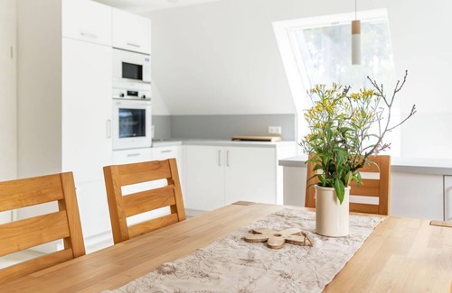 Bad Reiboldsgruen Apartment | Apartment Wiesenblick, shower, toilet, 2 bedrooms - Apartments Q14