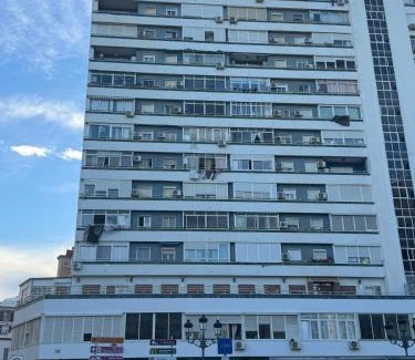 Torremolinos City Centre Apartment | Apartment wies Mar Montaña & Center city