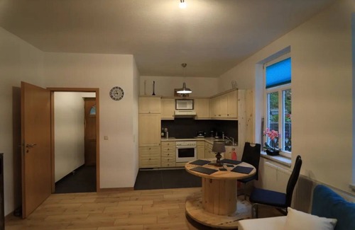 Oehrenstock Apartment | Apartment 'Willkommen Am Roten Stein' with Private Pool, Private Terrace and Wi-Fi